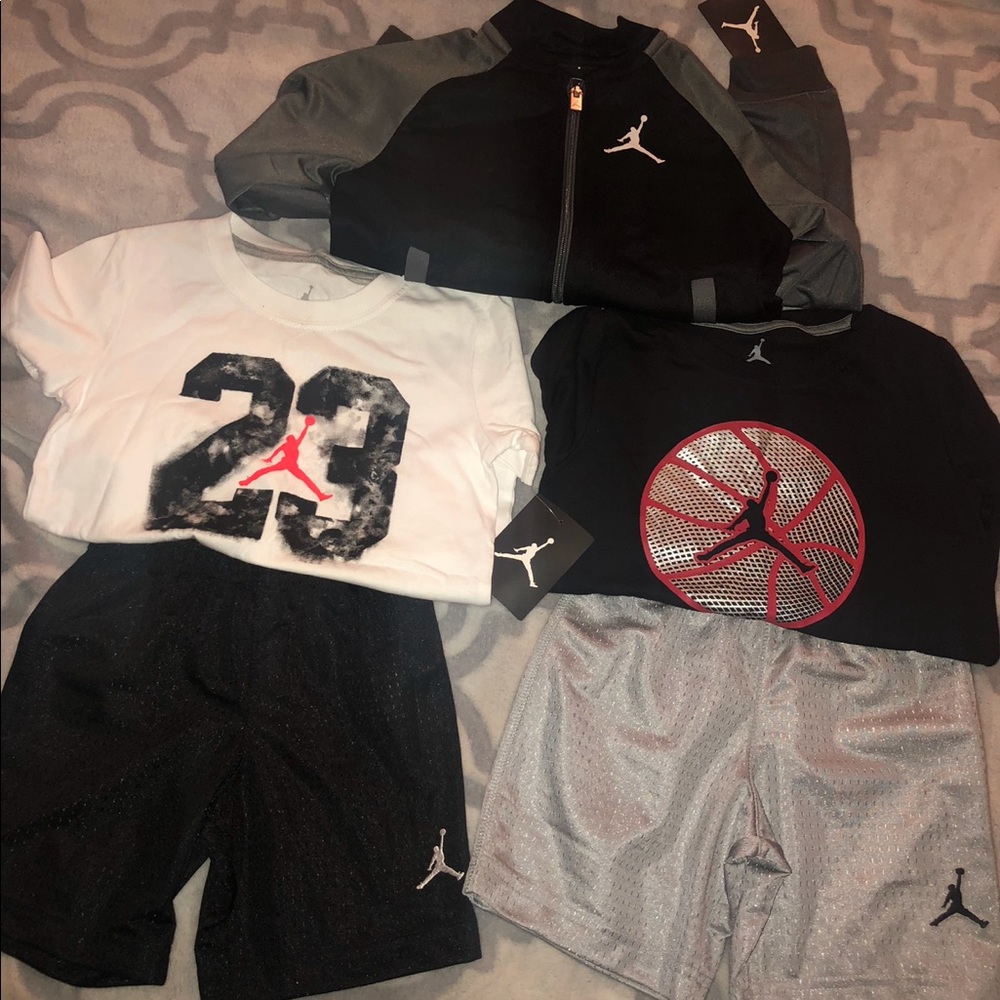 NWT Jordan Toddlers Clothing!